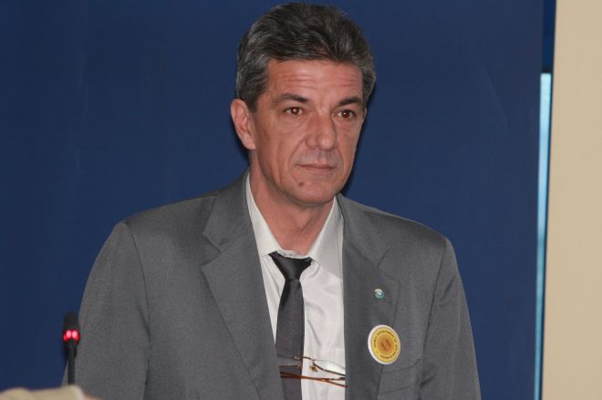 Frâiele Apelor Române au fost preluate de un mureșean Frâiele Apelor Române au fost preluate de un mureșean