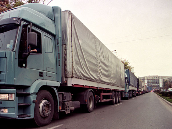 Restricţii de circulaţie din cauza caniculei pentru maşinile de mare tonaj