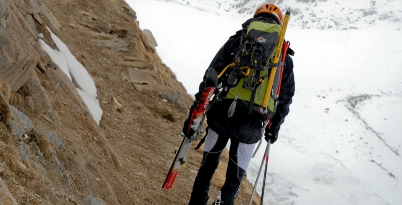 ,,Postavaru Night”, competiţie nocturnă de schi alpinism şi alergare montană
