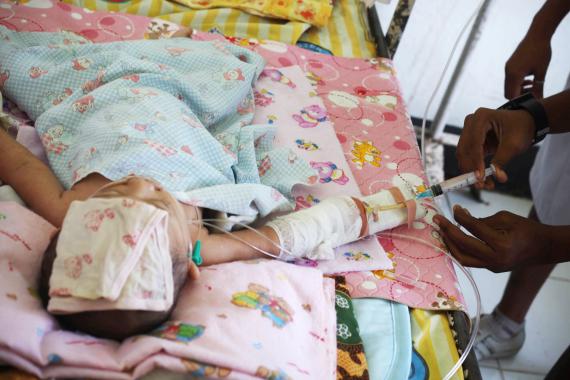 Un copil din judeţul Covasna suspectat de sindrom hemolitic-uremic a fost transferat la Bucureşti