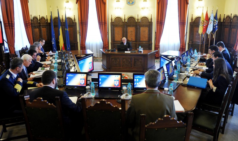 Consiliul Suprem de Apărare a Ţării se reuneşte la această oră la Palatul Cotroceni Consiliul Suprem de Apărare a Ţării se reuneşte la această oră la Palatul Cotroceni