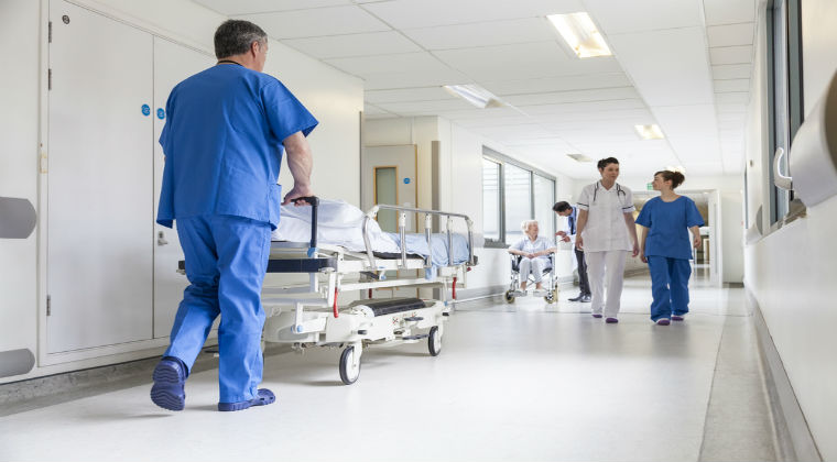 Două dintre victimele exploziei de la Crevedia sunt în continuare în stare critică