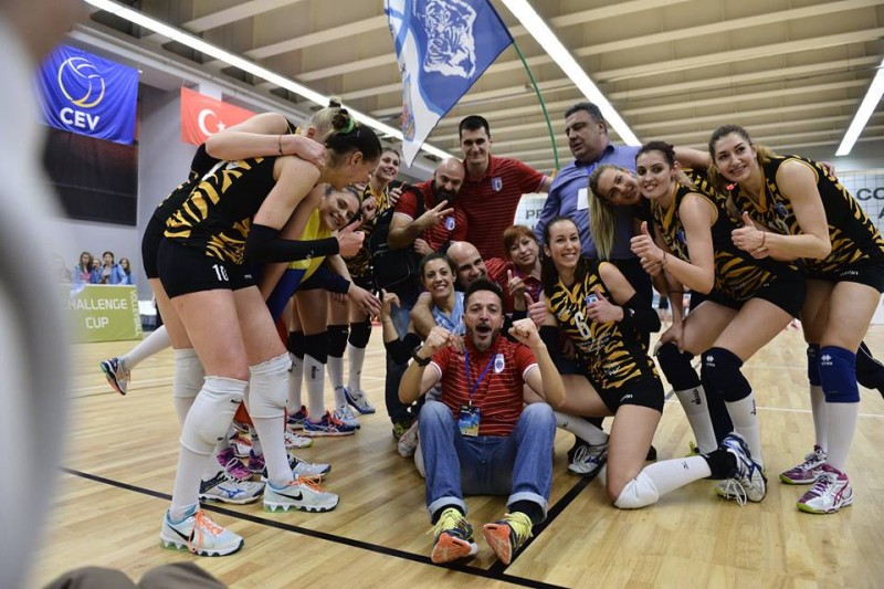 CSM București a câștigat Cupa Challenge la volei