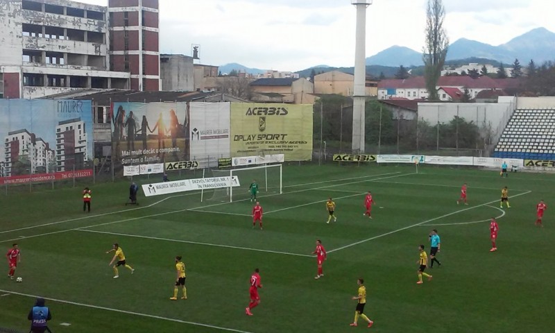 ,,Stegarii” prima victorie în play-off : 3-2 (1-1), cu Târgovişte! ,,Stegarii” prima victorie în play-off : 3-2 (1-1), cu Târgovişte!