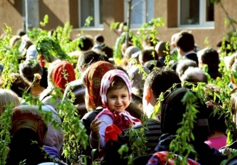 Credincioşii ortodocşi sărbătoresc mâine Floriile Credincioşii ortodocşi sărbătoresc mâine Floriile