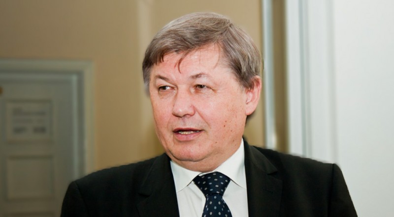 Fostul şef de secţie în cadrul Spitalului Clinic Judeţean de Urgenţă Tg. Mureş, Benedek Imre, incompatibil