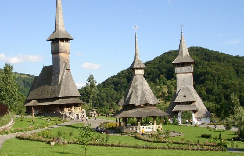 Pensiunile din zona mănăstirilor și hotelurile cu SPA, ocupate de Paști