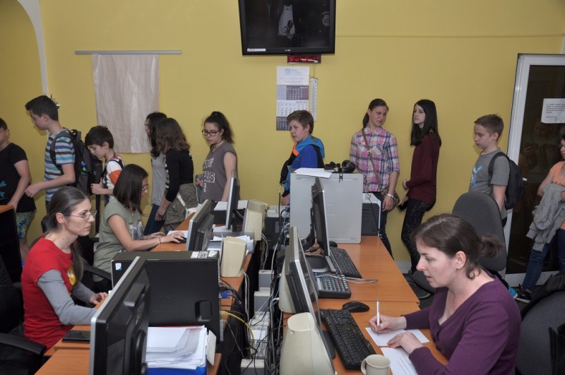 ”Școala altfel” i-a adus pe copii în vizită la Radio Tg.Mureș