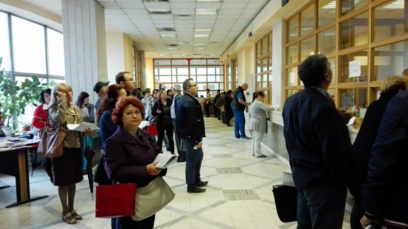Astăzi este termenul limită pentru depunerea declarațiilor de venit la Fisc