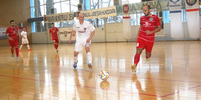 City`Us Tg.Mureș pierde, la loviturile de departajare, primul meci din semifinale