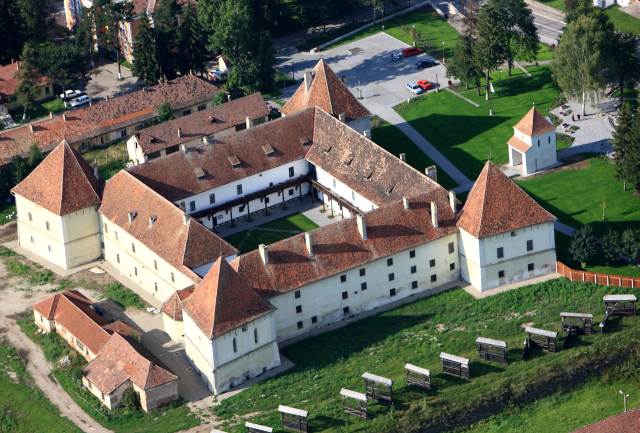 Picturile din castelul “Miko” vor fi restaurate