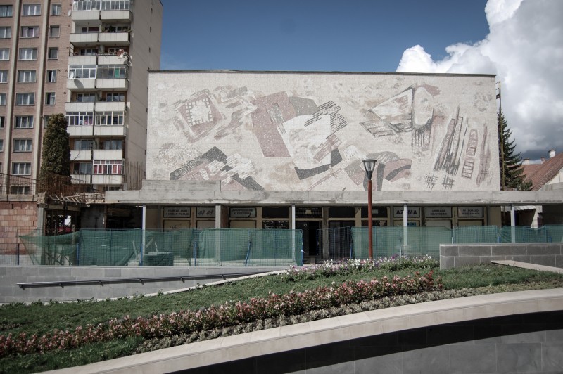 Cinematograful din Miercurea Ciuc poate începe să funcţioneze, la zece ani de la închidere
