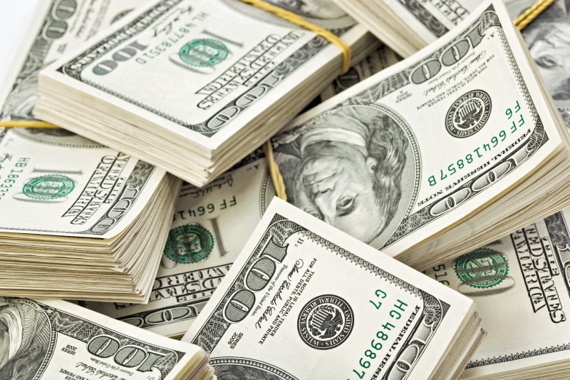 Traficanţii de persoane au realizat venituri între 5 şi 6 miliarde de dolari în 2015