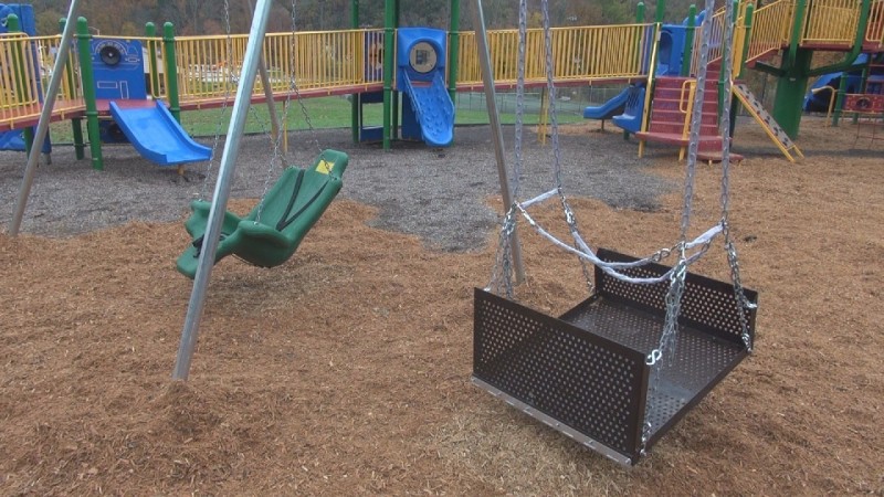 Braşov: Parcul ‘Stop Discriminării’, destinat tinerilor cu dizabilităţi