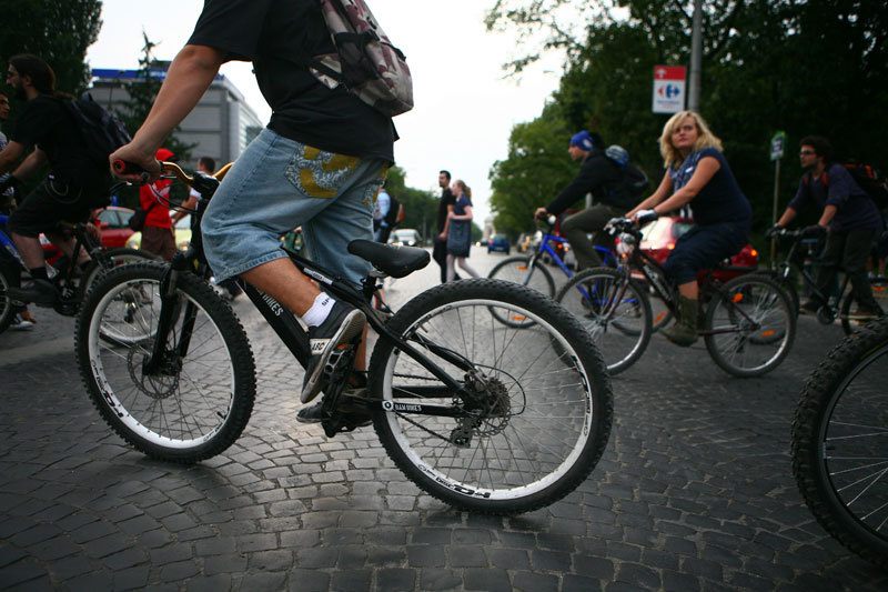 Cicliștii se pregătesc de turul bisericilor fortificate