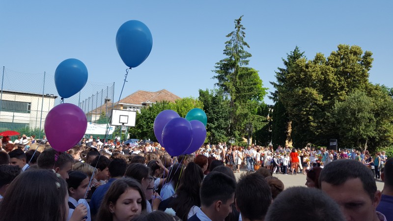 A venit vacanța, cu trenul din Franța
