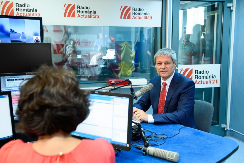 Dacian Cioloş: Guvernul a atacat la CCR pensiile speciale