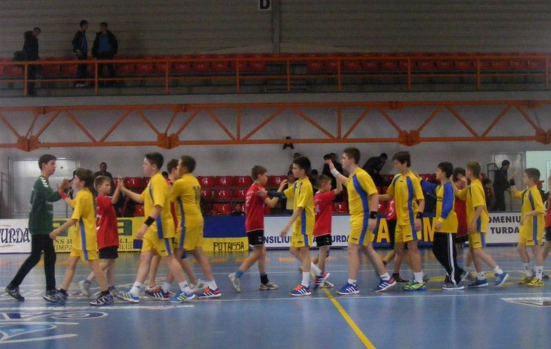 Campioana României la handbal juniori IV se decide la Sf.Gheorghe