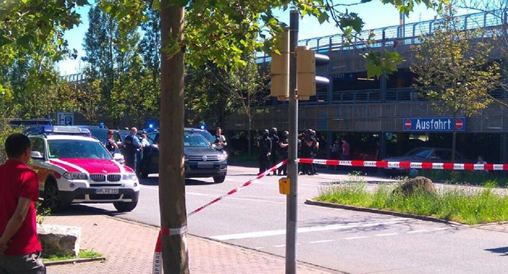 UPDATE Incident armat şi luare de ostatici în Germania