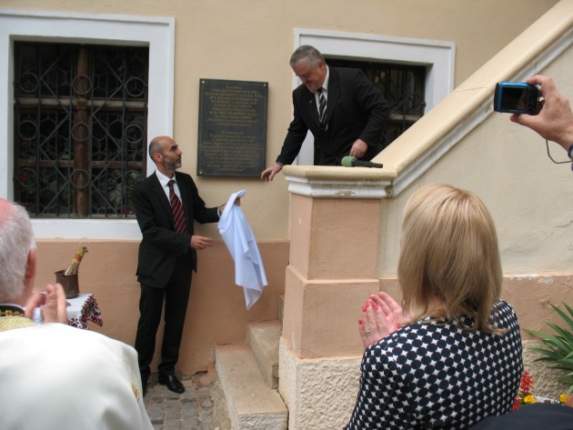 Placa memorială a savantului bulgar Petar Beron a fost dezvelită la „Prima Şcoală Românească“