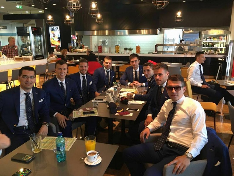 Naționala de fotbal a României a plecat la EURO 2016