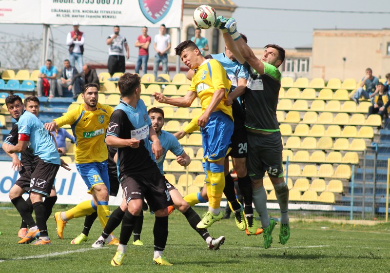 Luni,1 august, se stabilește programul Ligii a II-a de fotbal