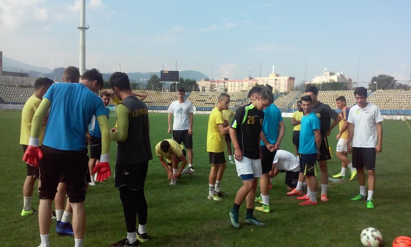 FC Braşov a avut astăzi 34 de jucători la antrenament