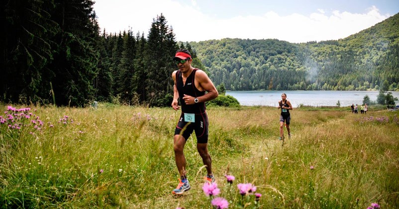 200 de concurenţi vor lua startul la Triatlonul Lacul Sf.Ana