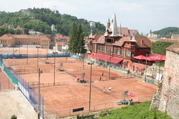 Ion Ţiriac vrea Baza sportivă Olimpia din Brașov