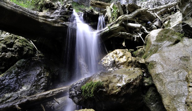 Lucrările la proiectul de reabilitare a Cascadei Tamina încep în toamnă