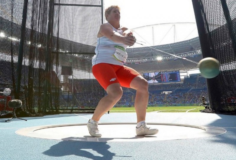 JO 2016: Plouă cu recorduri mondiale la atletism; România mai are speranţe la gimnastică JO 2016: Plouă cu recorduri mondiale la atletism; România mai are speranţe la gimnastică