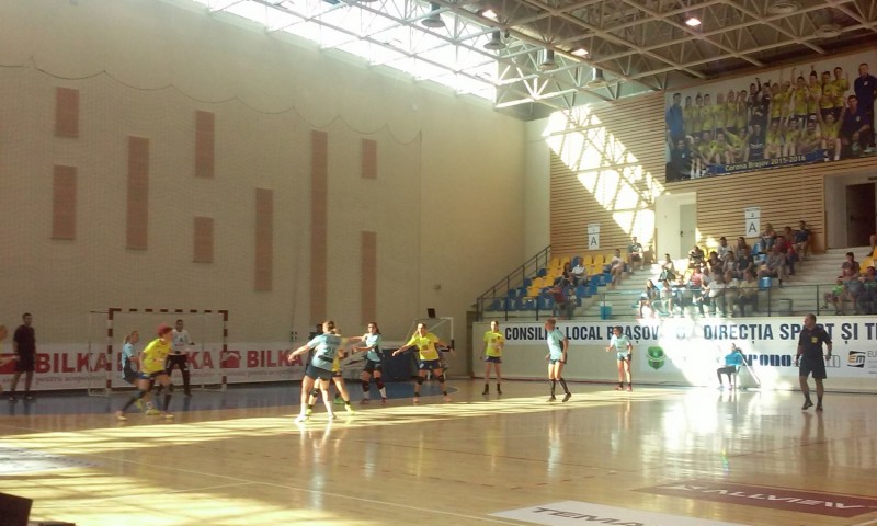 Handbalistele braşovene s-au impus clar: Corona – Galaţi 30-23