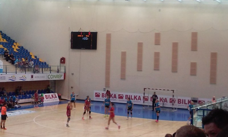 Handbalistele de la Corona Braşov s-au calificat fără emoţii în turul II al Cupei EHF