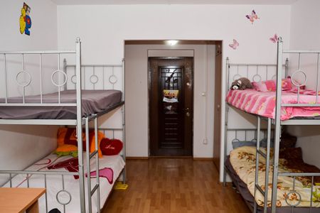 Tarifele de cazare a studenților în căminele Universității Transilvania Brașov au scăzut