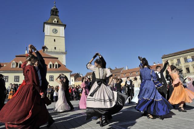 La Brașov are loc Festivalul de Dans Romana
