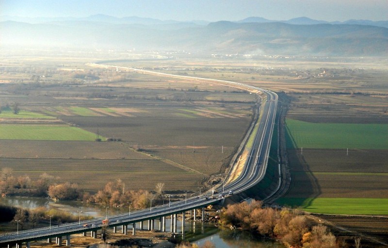 Traficul rutier pe lotul trei al autostrăzii Sibiu-Orăştie, deschis la sfârşitul lunii