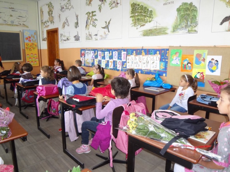 Şase unităţi de învăţământ din judeţul Covasna nu au autorizaţie de funcţionare