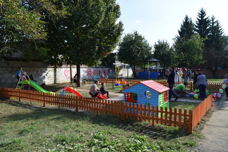 Spaţiu de joacă pentru copiii de la Secţia Neuropsihiatrie