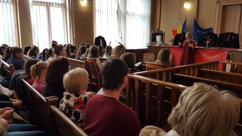 Viitoarea generație de judecători a pășit azi pe holurile instanțelor mureșene