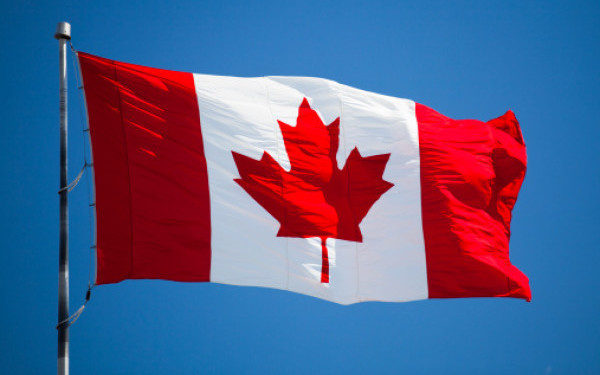 Românii vor putea călători fără vize în Canada