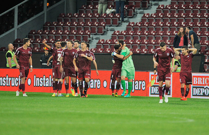 Două meciuri în Liga I de fotbal Două meciuri în Liga I de fotbal