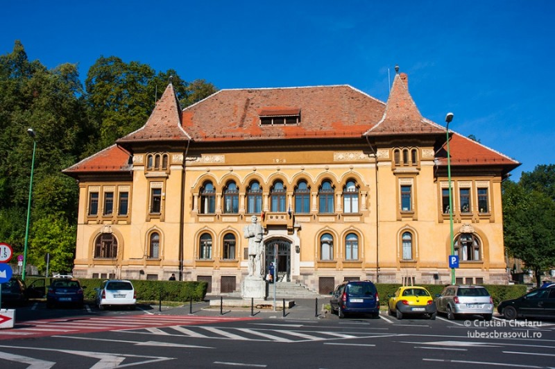 În această seară, brașovenii sunt invitați la Nocturna Bibliotecilor