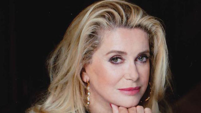 Premiul Lumiere 2016 a ajuns la actriţa Catherine Deneuve