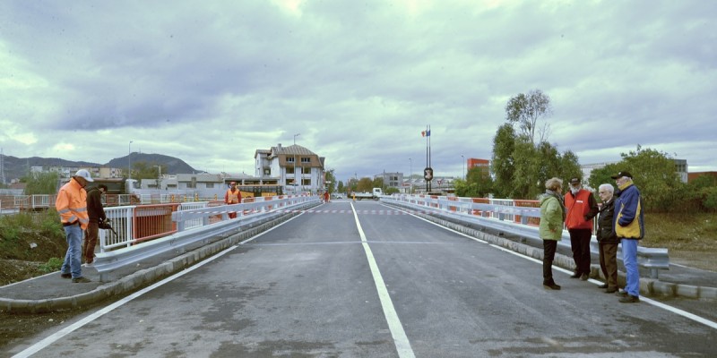 Astăzi s-a inaugurat noul pod spre Tărlungeni