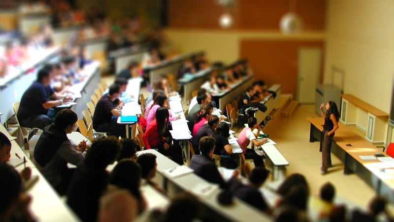 Se deschide oficial noul an universitar