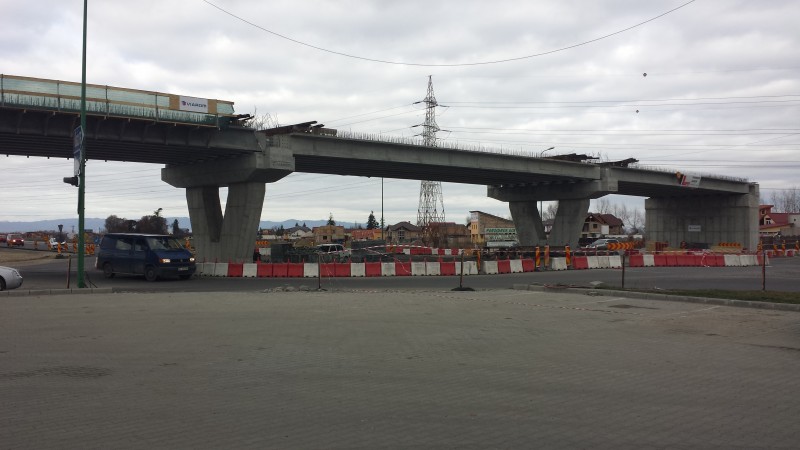 Astăzi va fi deschis un tronson din Centura Braşov Est, care asigură legătura cu staţiuna Predeal şi cu Târgu Secuiesc