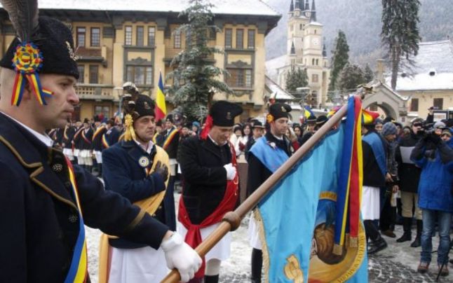 Junii Brașoveni sărbătoresc Ziua Națională a României Junii Brașoveni sărbătoresc Ziua Națională a României
