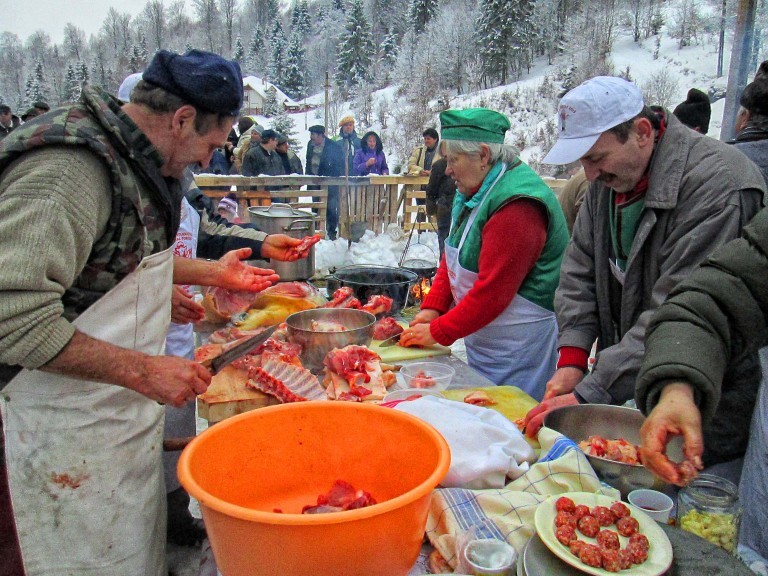 Festivalul ”Pomana Porcului”, la Gheorgheni