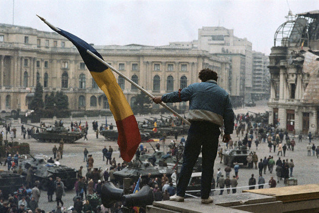 Ceremonial militar şi religios în memoria eroilor din Decembrie 1989, la Brașov