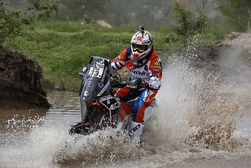 Mani, pe 30 în Dakar 2017